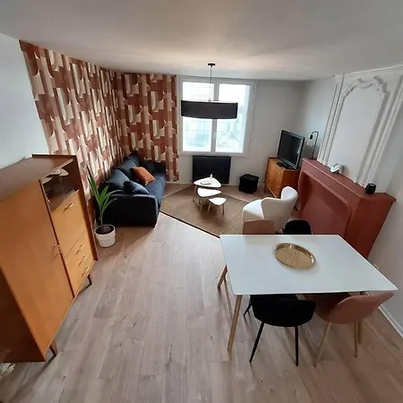 L'arcade De アパート *